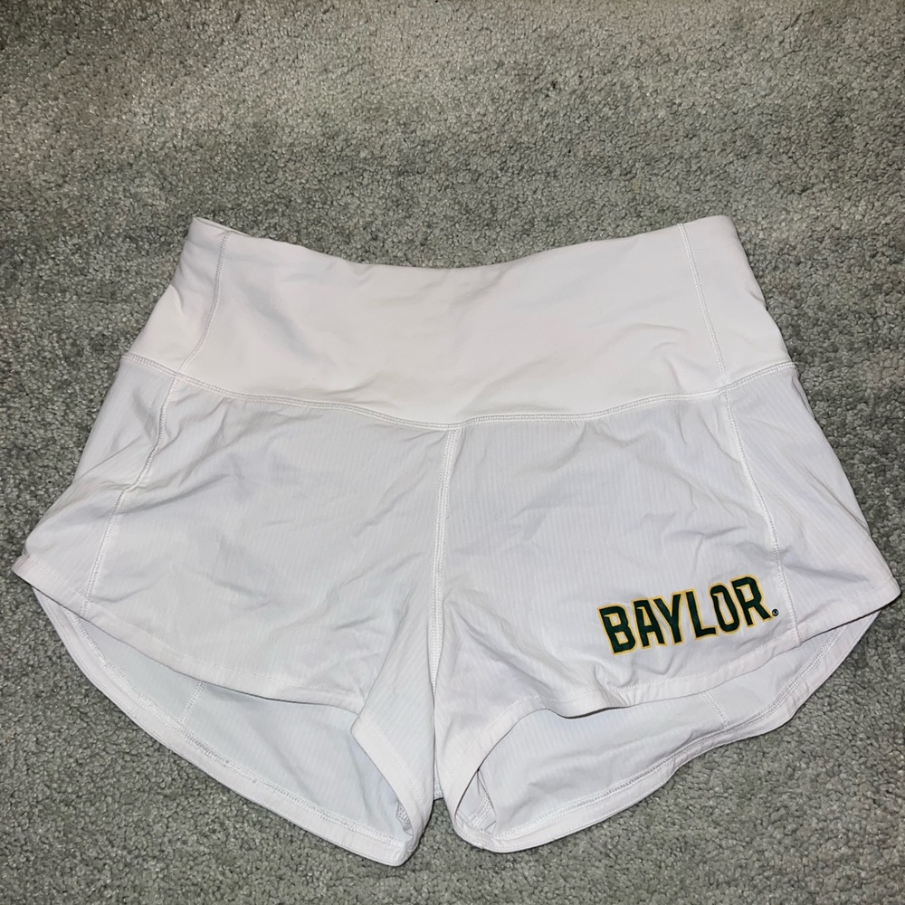 High rise, size 4 lululemon speed up shorts, 2.5 inseam